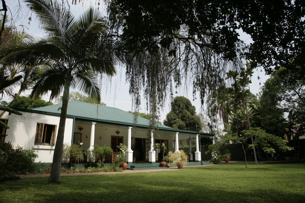 York Lodge Harare Extérieur photo